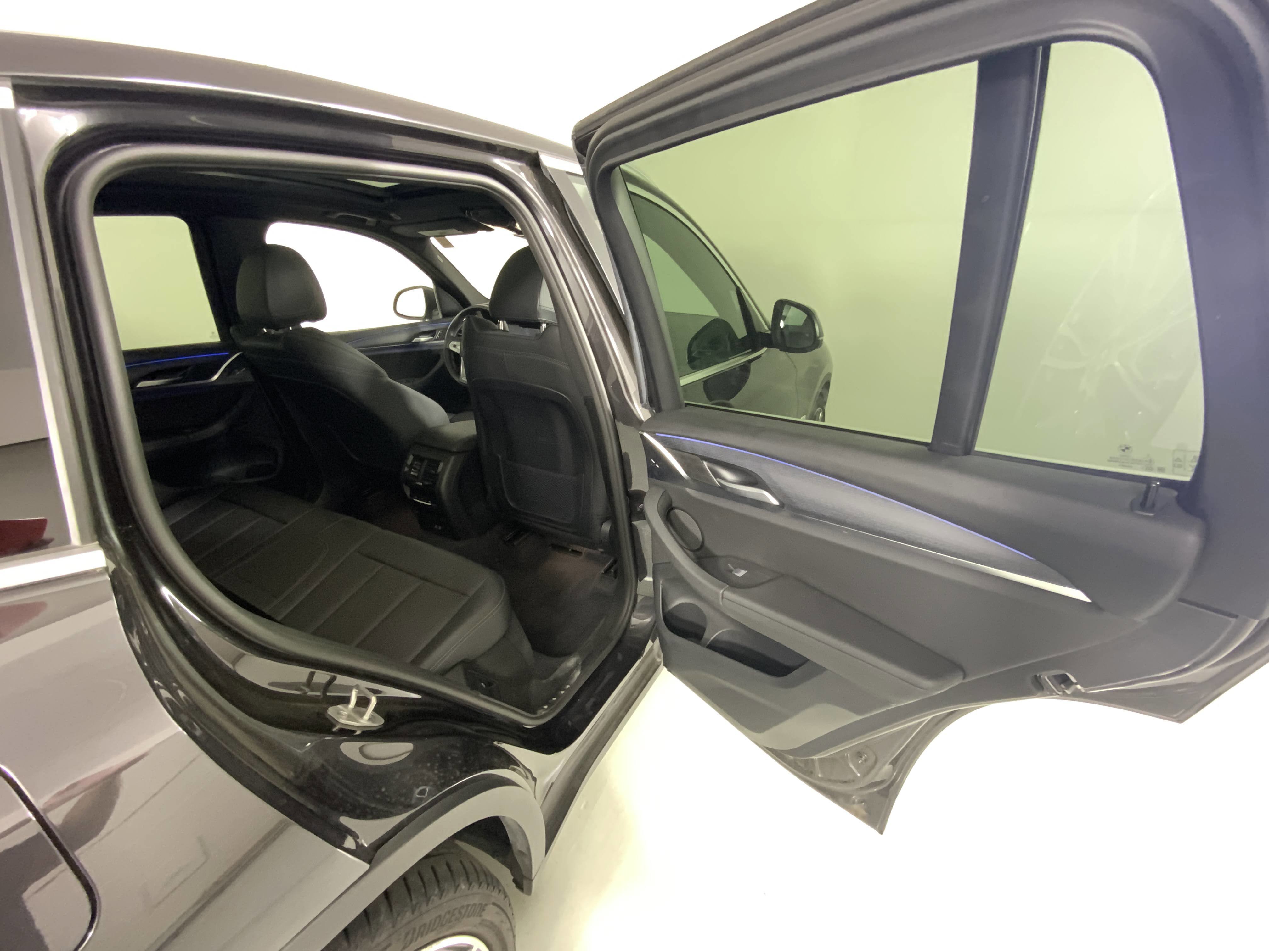 Used 2024 BMW X3 xDrive30i w/ Convenience Package w/ZPA image 23