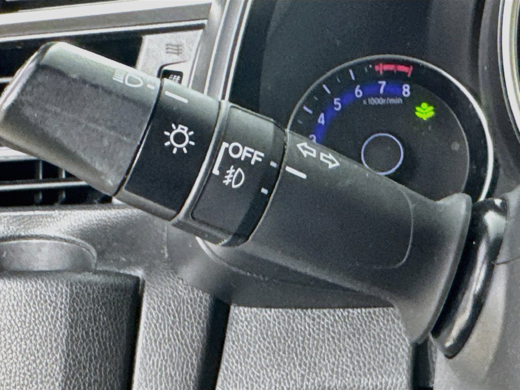 Used 2016 Honda Fit EX image 10