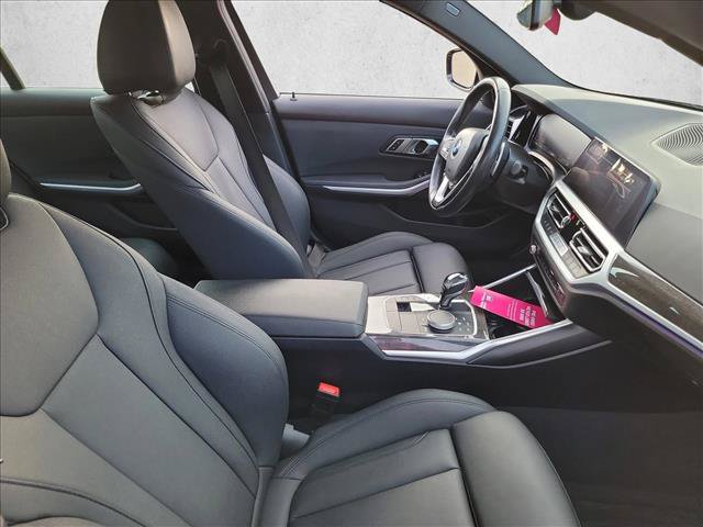 Used 2020 BMW 330i xDrive Sedan w/ Driving Assistance Package AWD/4WD image 15