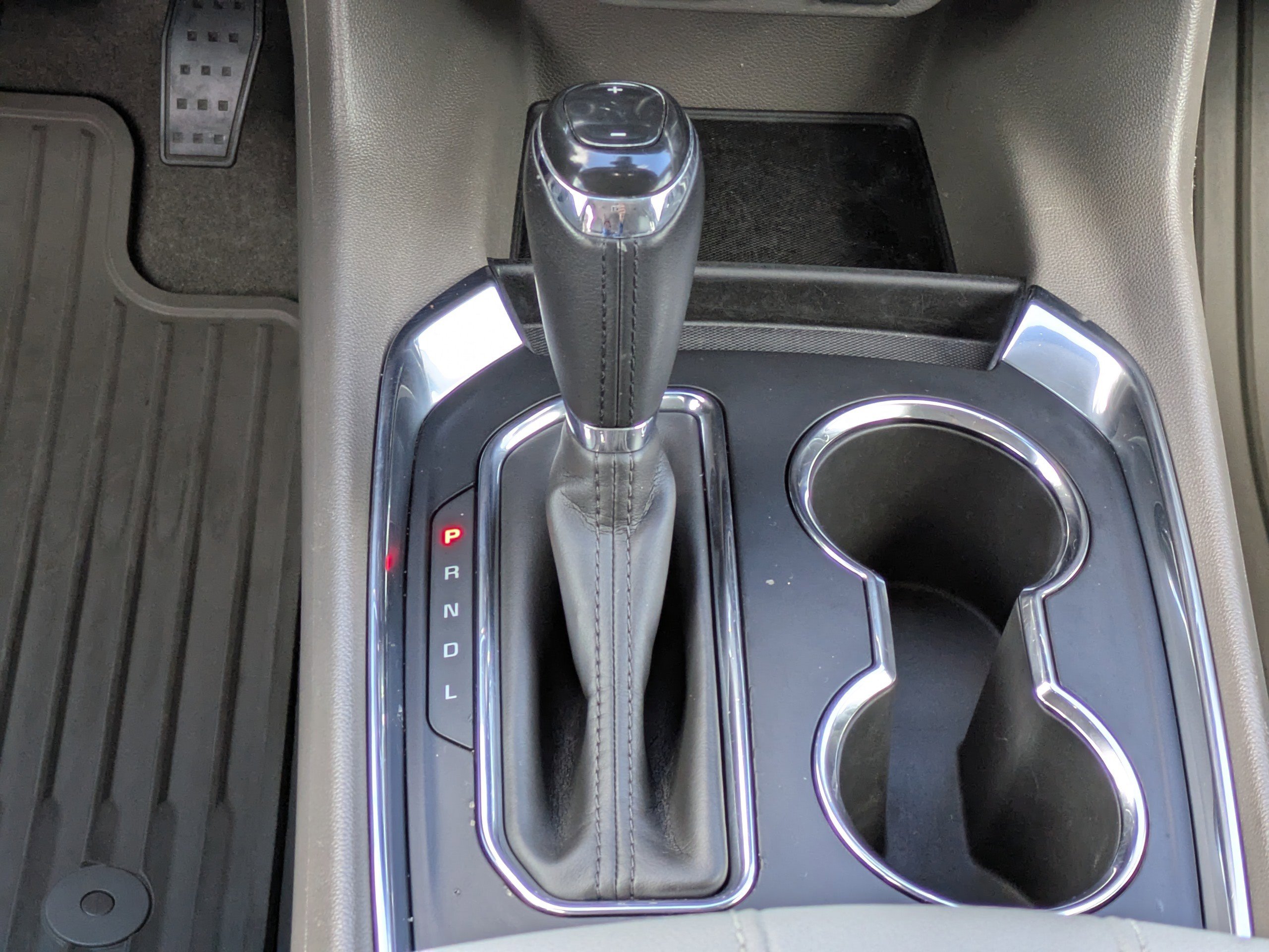 Used 2018 Chevrolet Traverse LT image 15