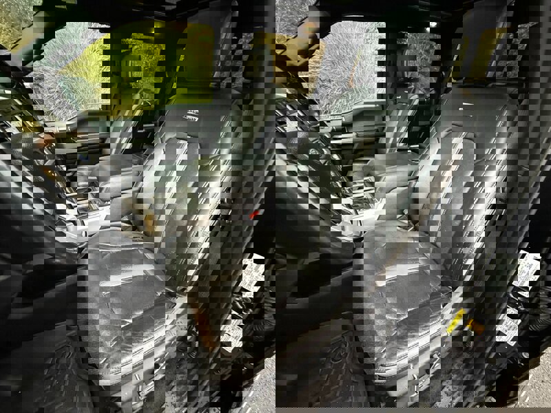 Used 2018 Ford F150 Platinum w/ Equipment Group 701A Luxury image 9