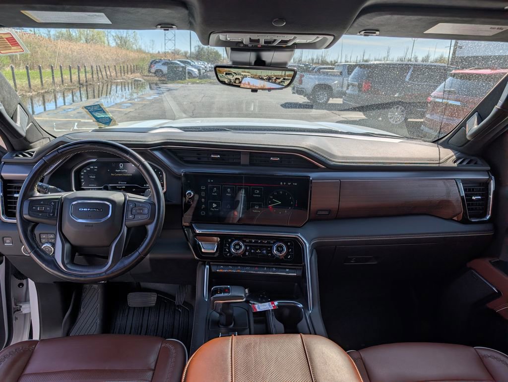 Used 2023 GMC Sierra 1500 Denali Ultimate AWD/4WD image 12