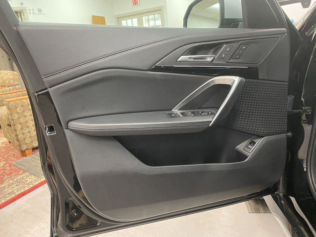 Used 2024 BMW X1 xDrive28i image 12