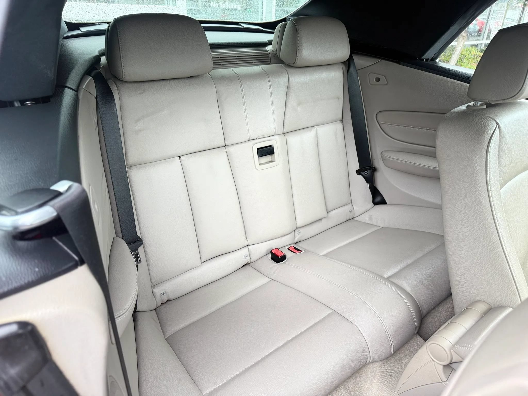 Used 2011 BMW 135i Convertible RWD image 38