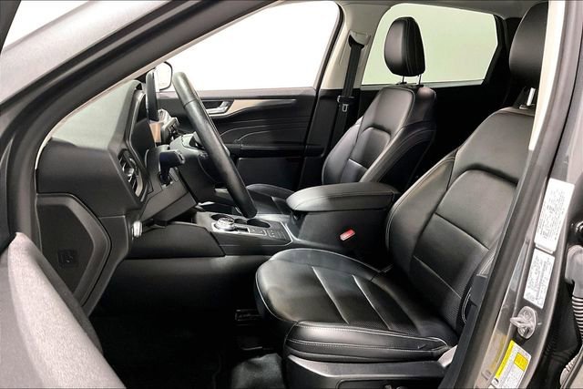 Used 2021 Ford Escape Titanium image 22