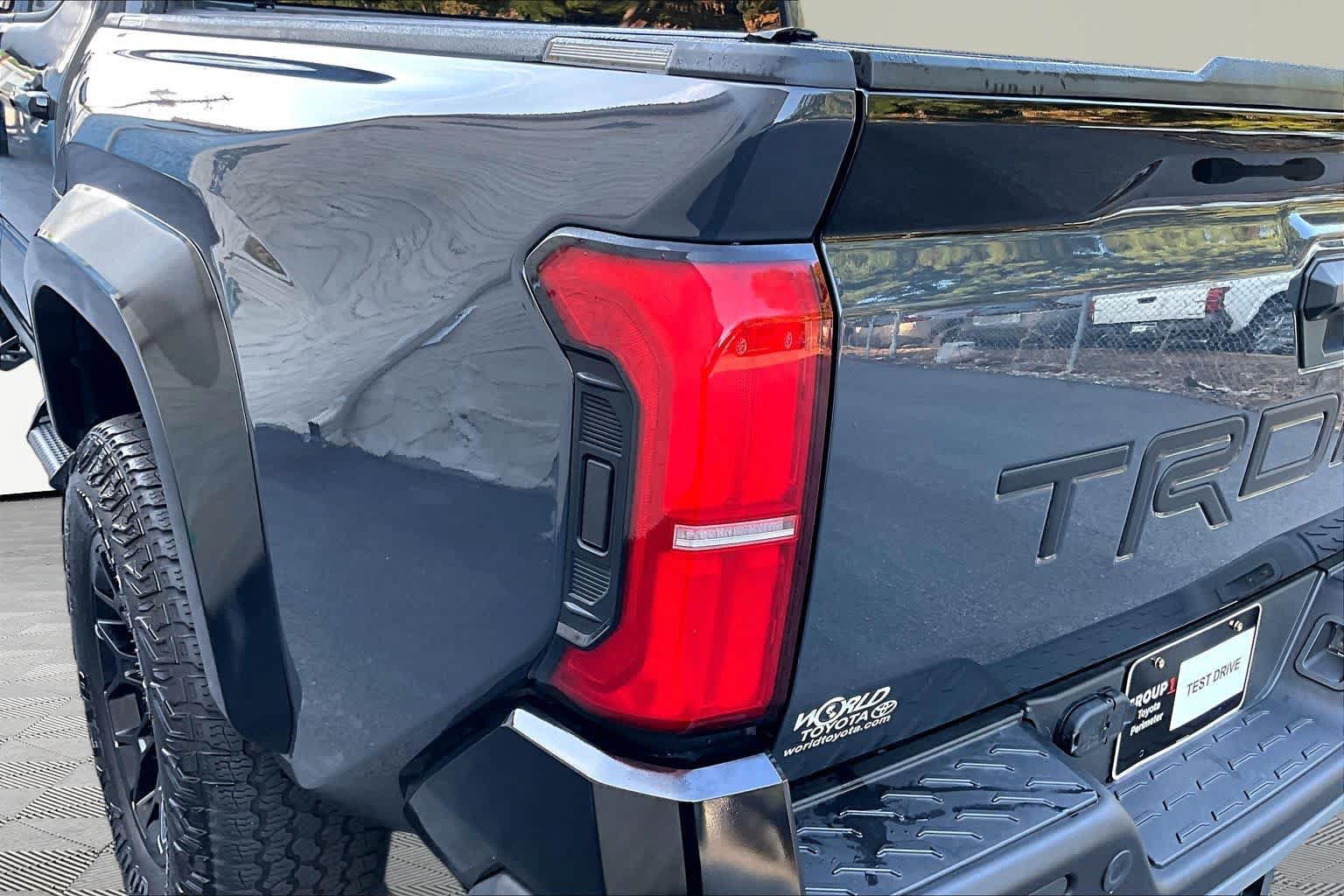 Certified 2025 Toyota Tacoma TRD Pro AWD/4WD image 29