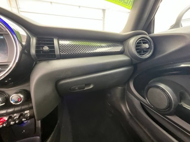 Used 2020 MINI Cooper S w/ Storage Package FWD image 10