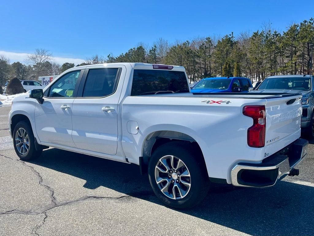 New 2025 Chevrolet Silverado 1500 LT AWD/4WD image 3