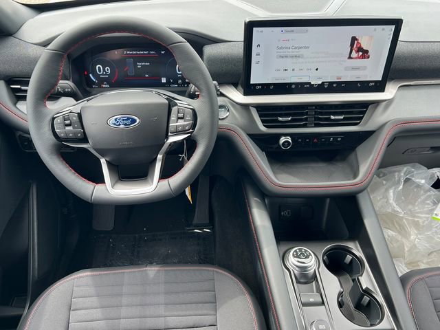 New 2026 Ford Explorer ST-Line w/ ST-Line Street Pack AWD/4WD image 13