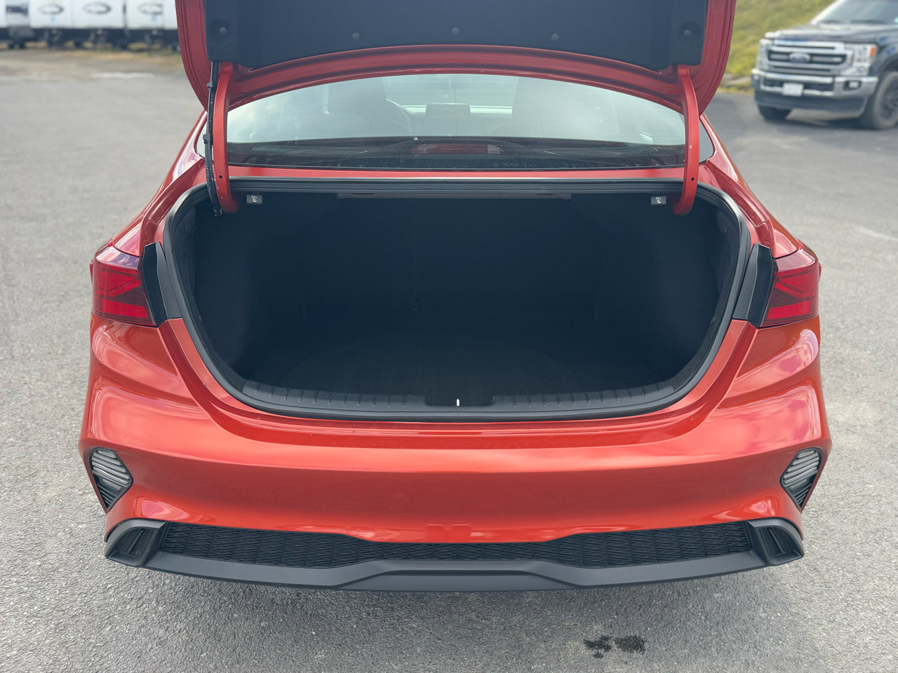 Used 2023 Kia Forte LXS w/ LXS Technology Package image 22