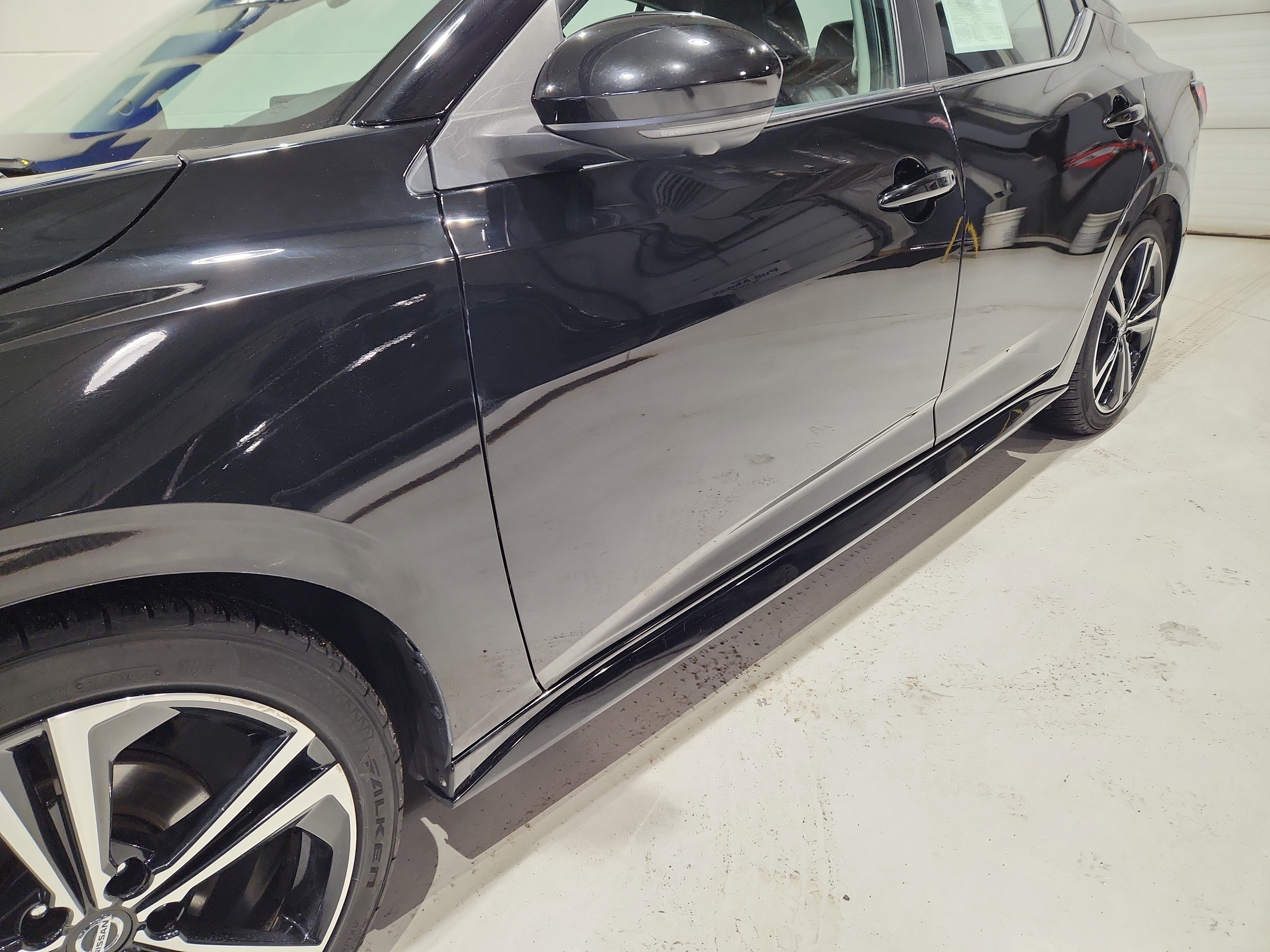 Used 2022 Nissan Sentra SR w/ SR Premium Package FWD image 21