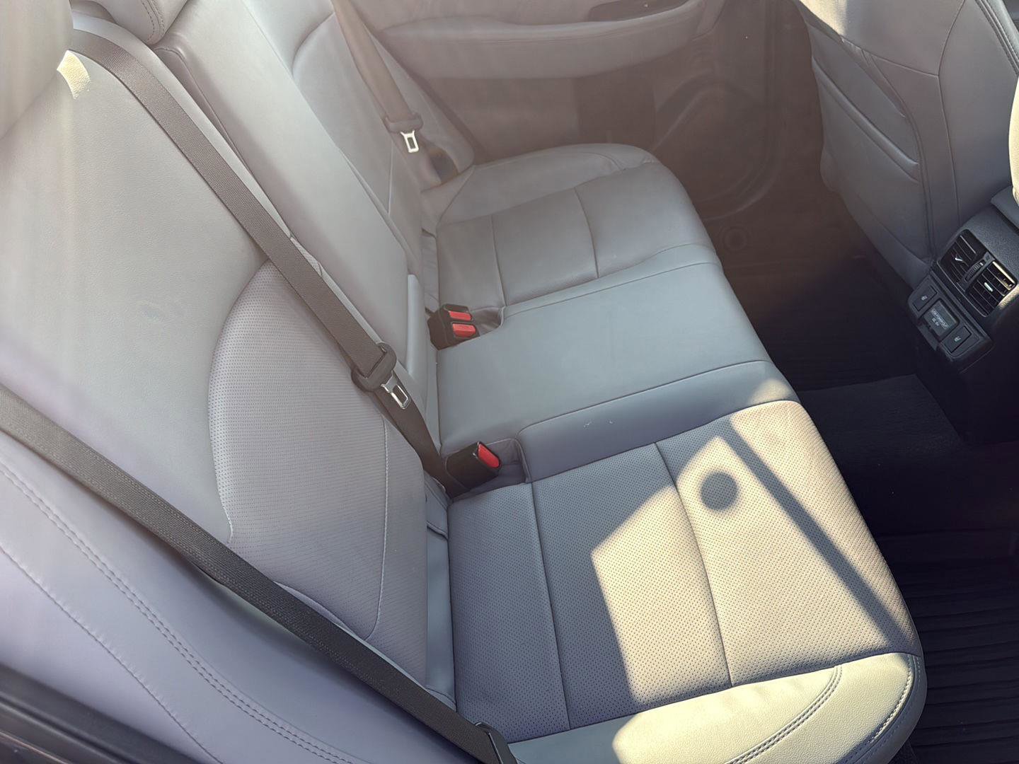 Used 2018 Subaru Legacy 2.5i Limited image 32