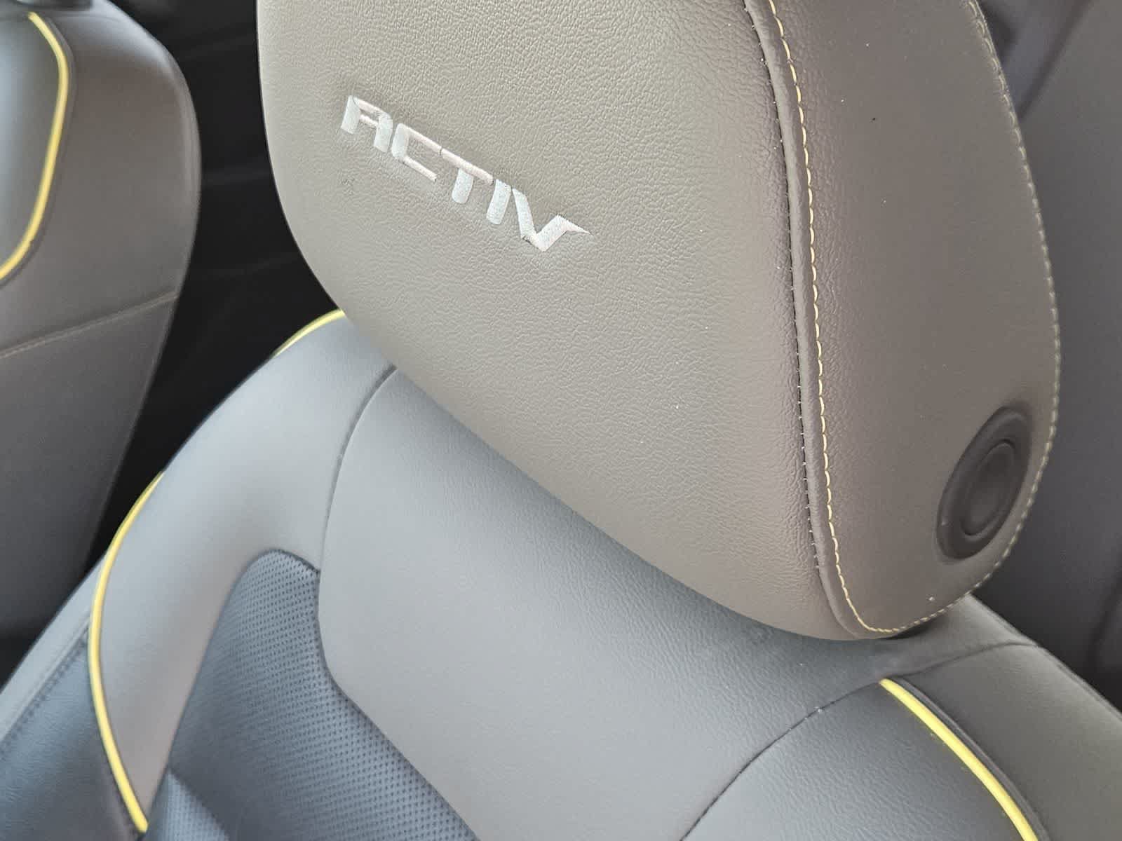 Used 2024 Chevrolet Trax ACTIV FWD image 13