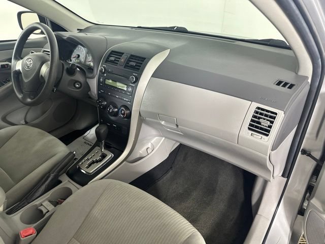 Used 2010 Toyota Corolla FWD image 28