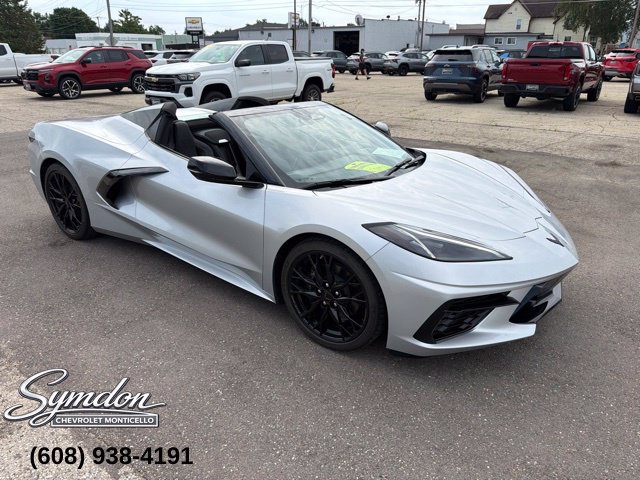 Used 2026 Chevrolet Corvette Stingray Convertible RWD image 1
