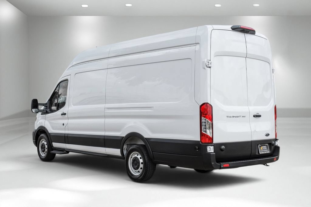 Used 2025 Ford Transit 350 148 High Roof Extended RWD image 8
