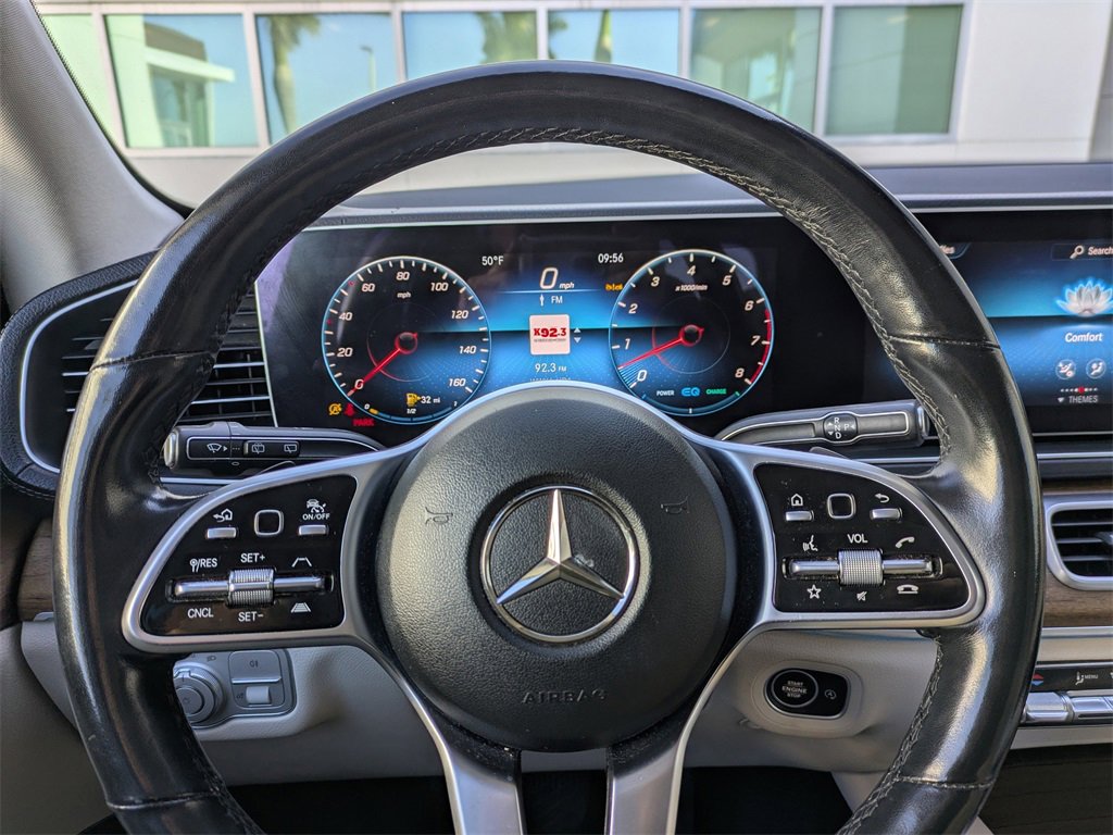 Used 2023 Mercedes-Benz GLS 450 4MATIC image 33