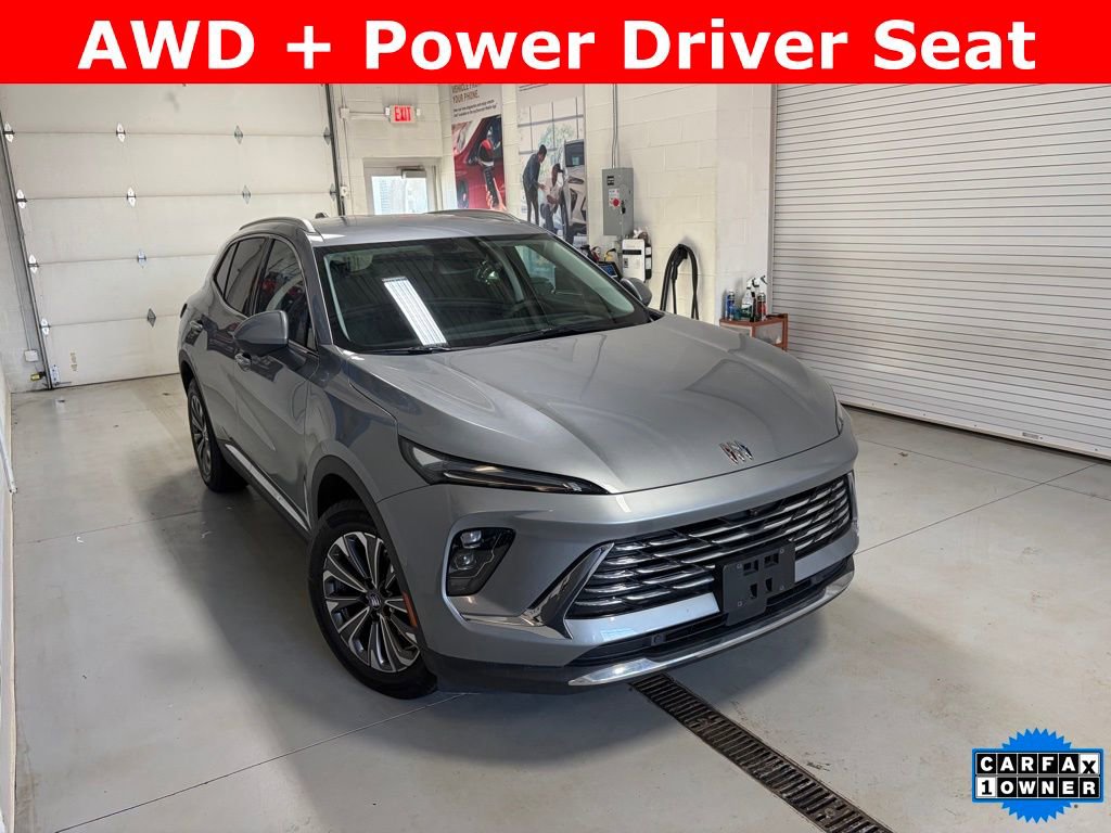 Used 2025 Buick Envision Preferred image 2