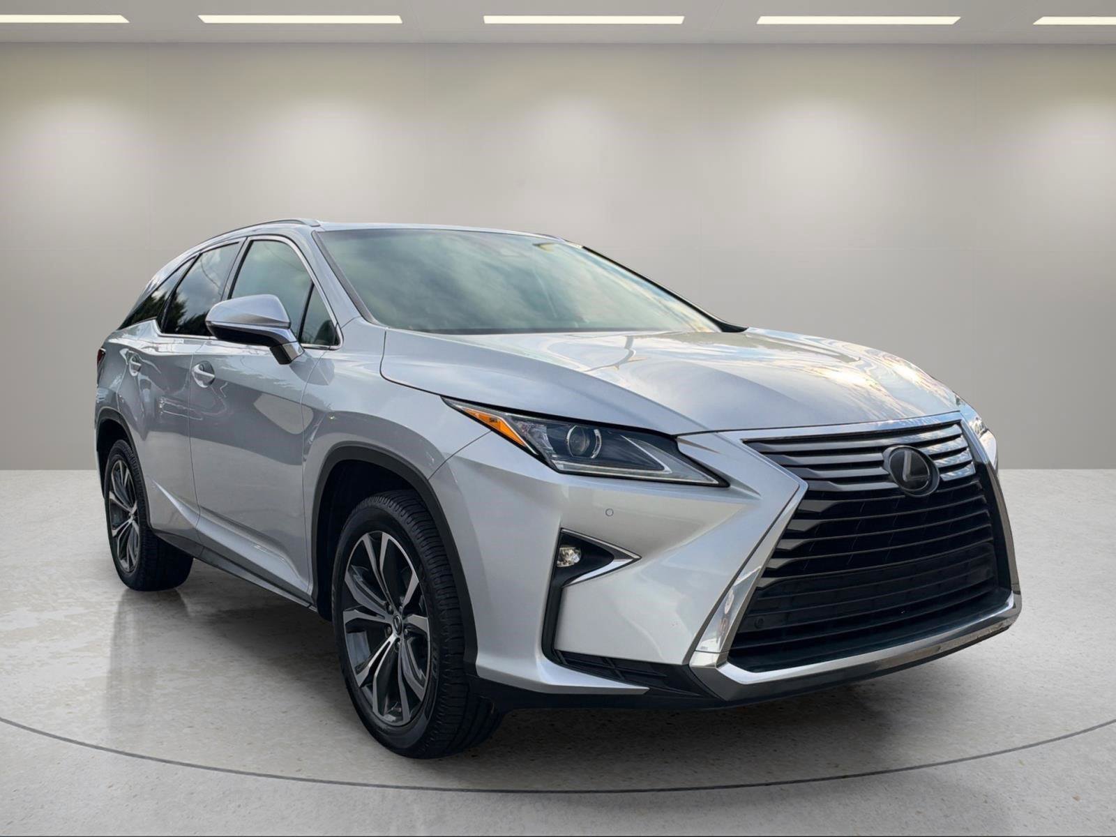 Used 2019 Lexus RX 350L FWD image 9