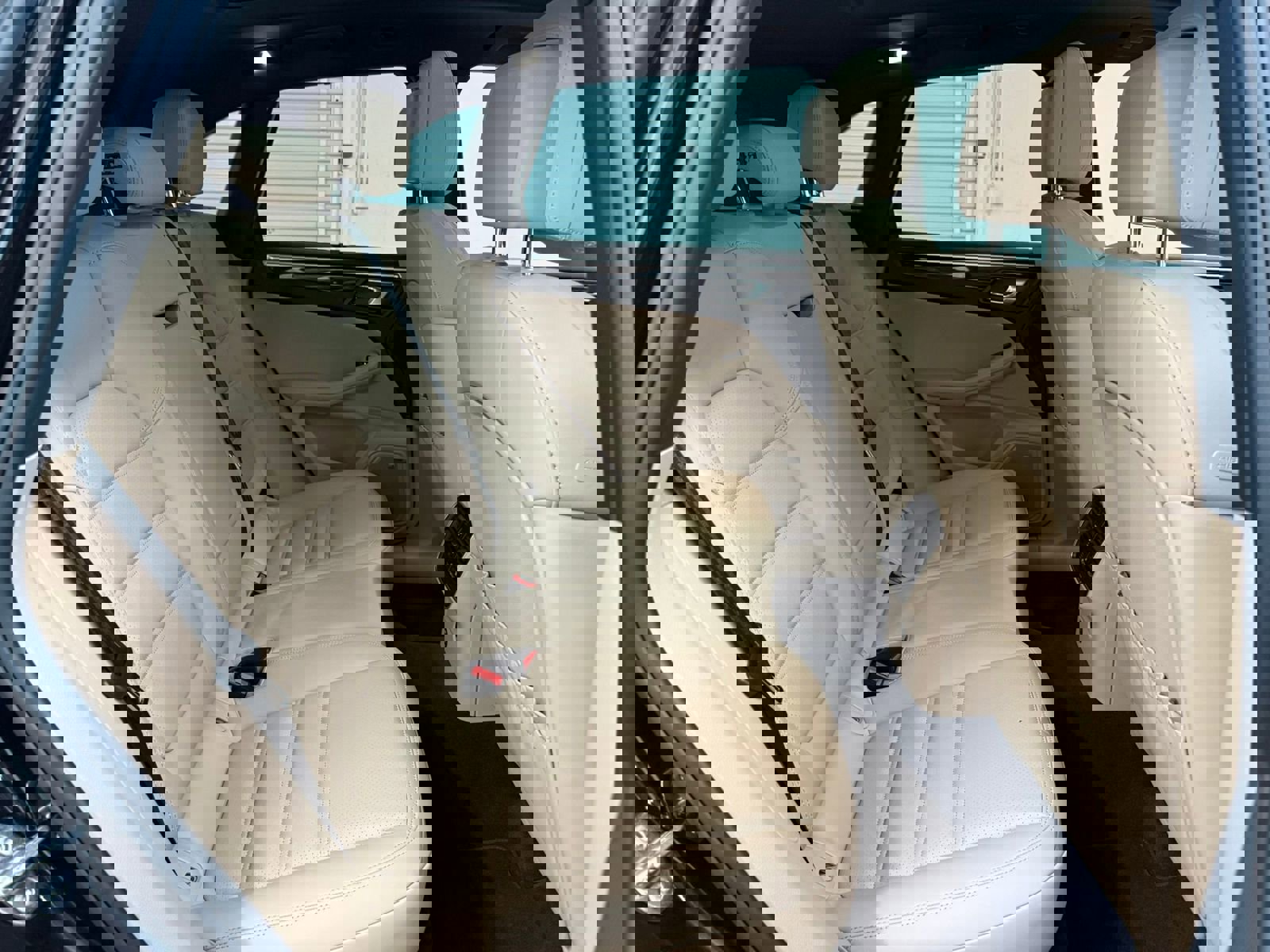 Used 2019 Porsche Macan S image 38