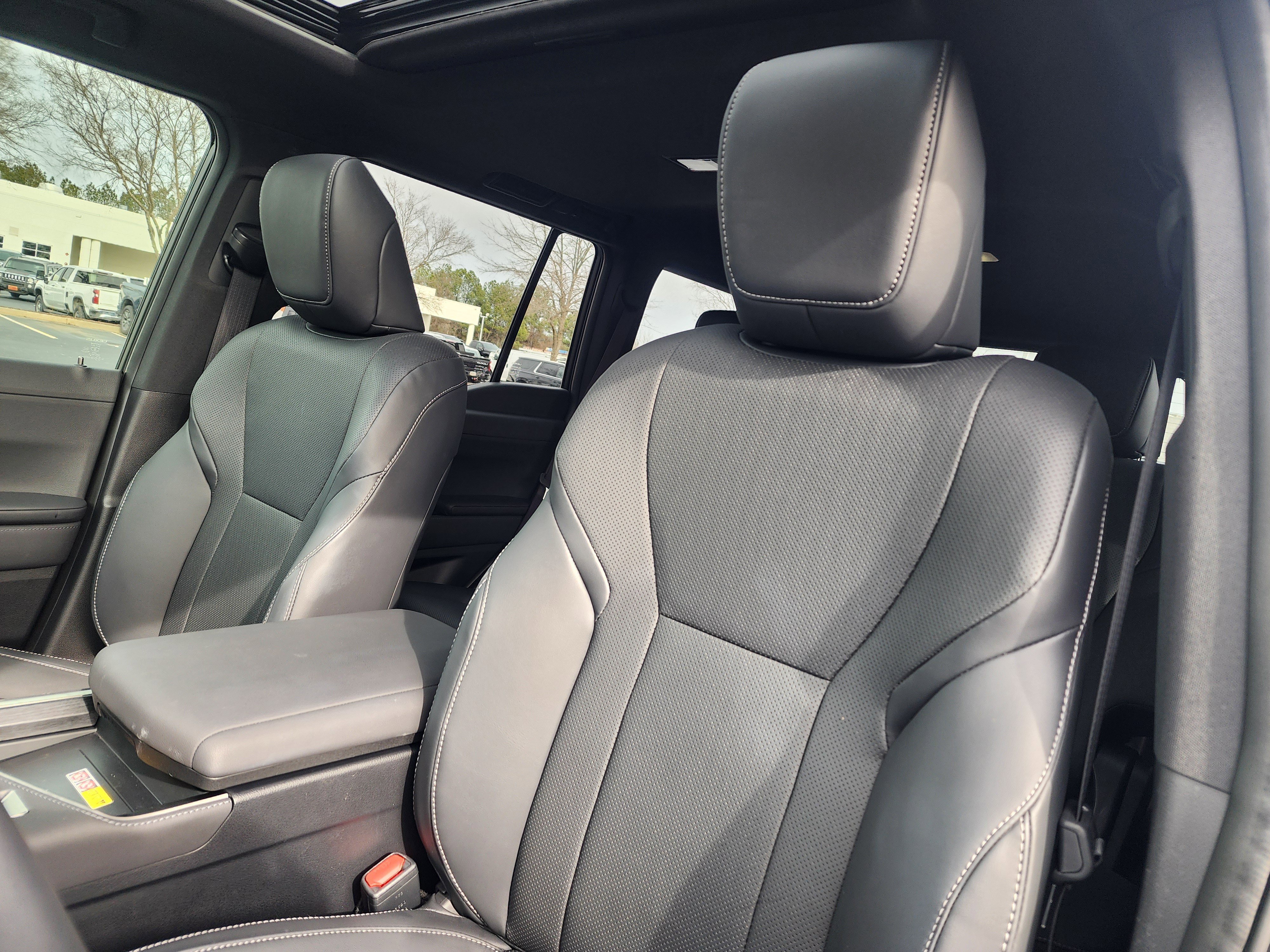 Used 2025 Lexus GX 550 w/ Cold Area Package AWD/4WD image 20