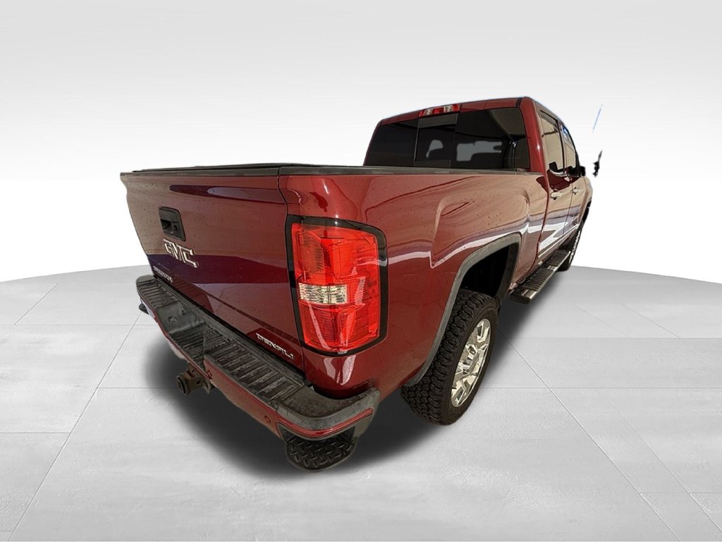 Used 2018 GMC Sierra 3500 Denali w/ Duramax Plus Package AWD/4WD image 9