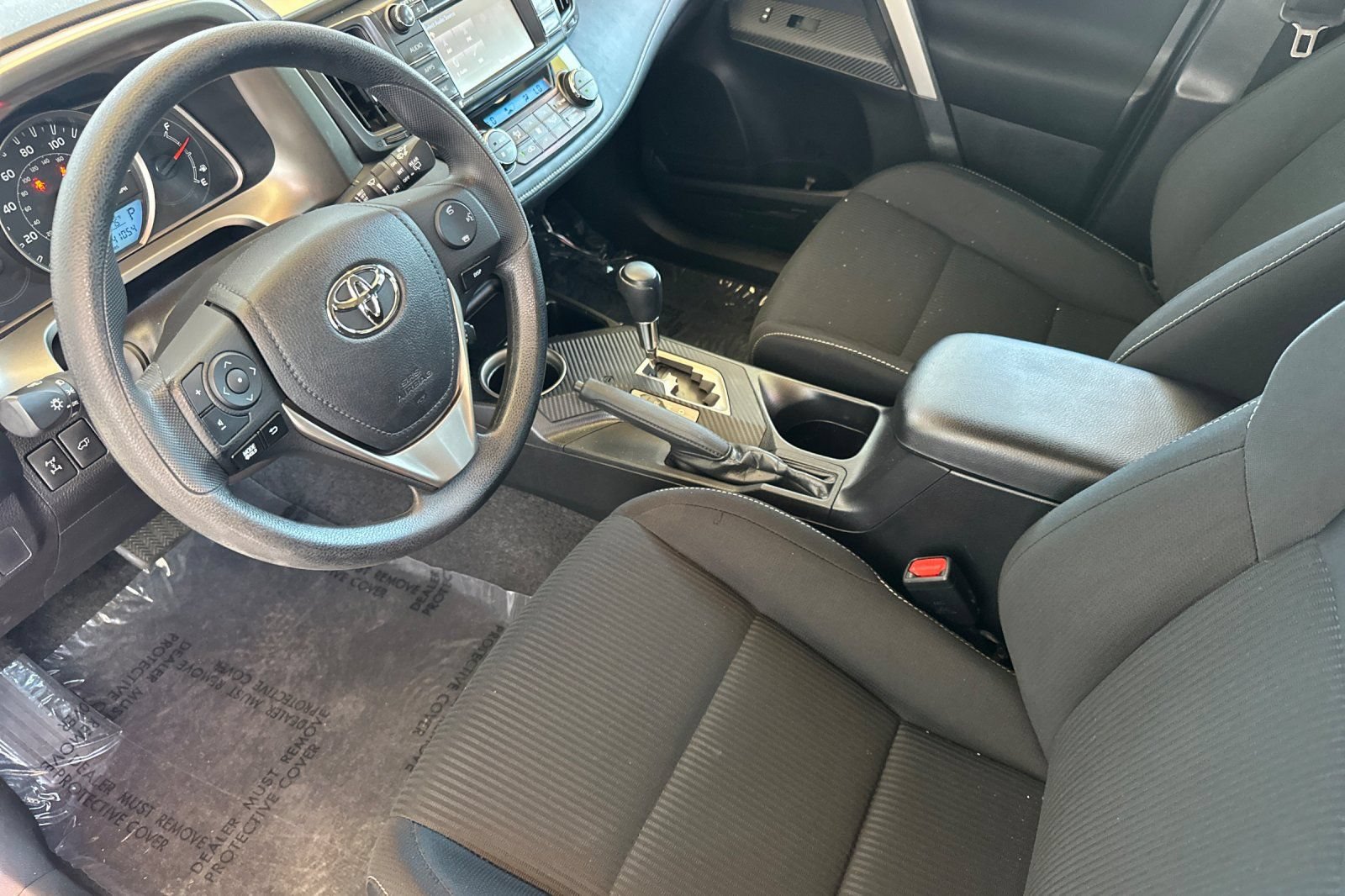 Used 2015 Toyota RAV4 XLE AWD/4WD image 11