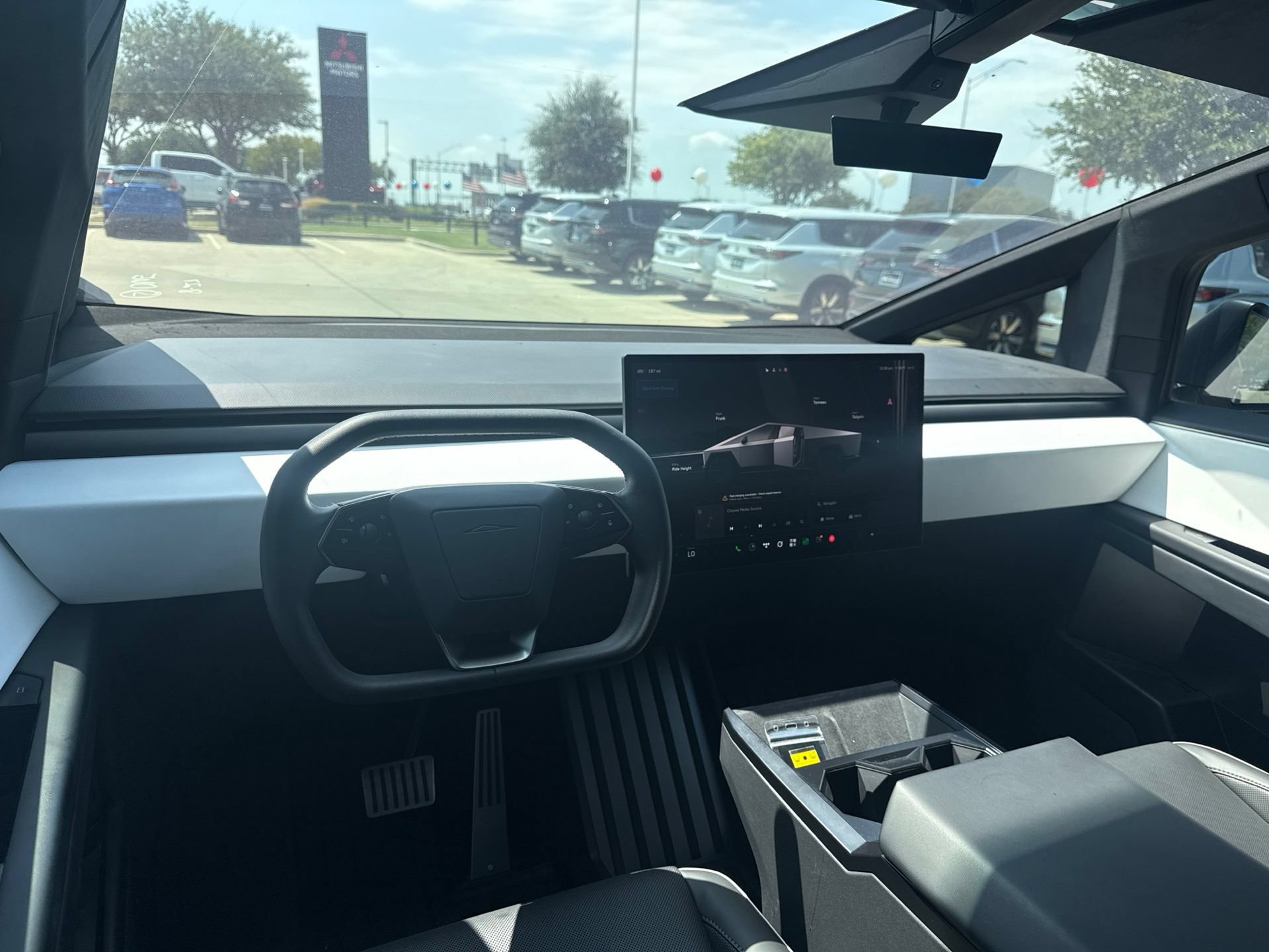 Used 2024 Tesla Cybertruck AWD Crew Cab image 6