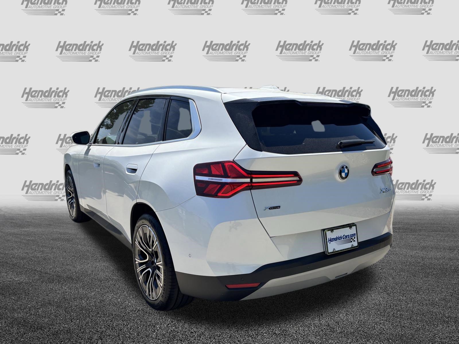 Certified 2025 BMW X3 xDrive30i w/ Convenience Package image 8