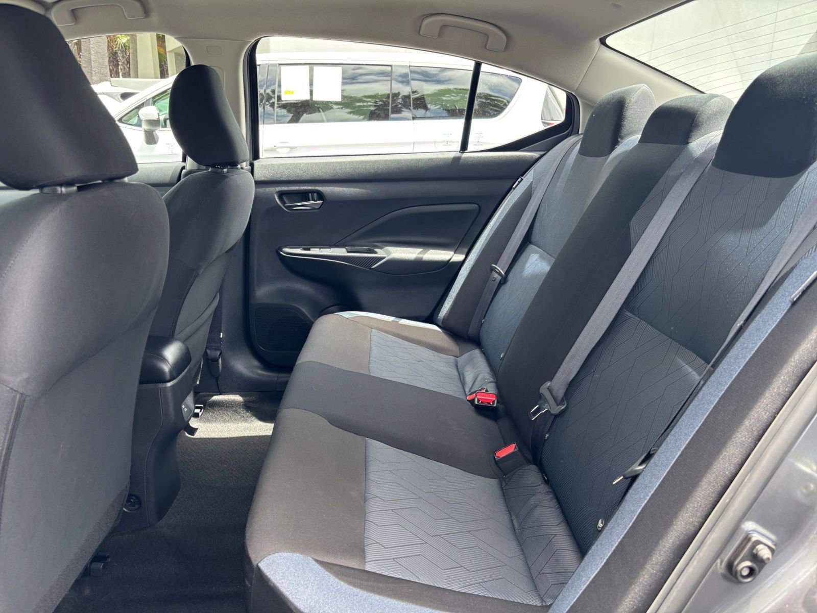 Used 2025 Nissan Versa SV FWD image 23