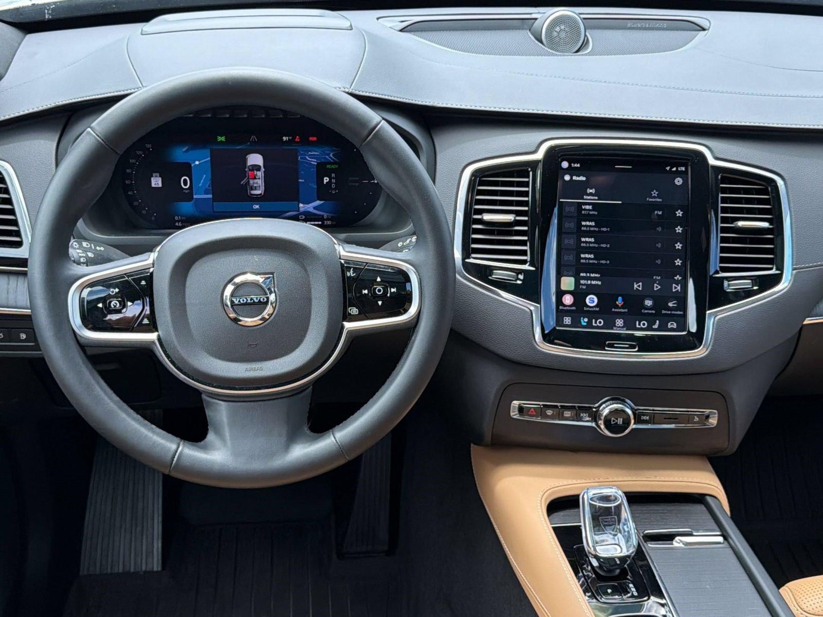 Certified 2024 Volvo XC90 T8 Ultimate w/ Protection Package Premier AWD/4WD image 28