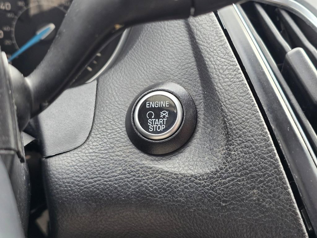 Used 2018 Ford Focus Titanium FWD image 23