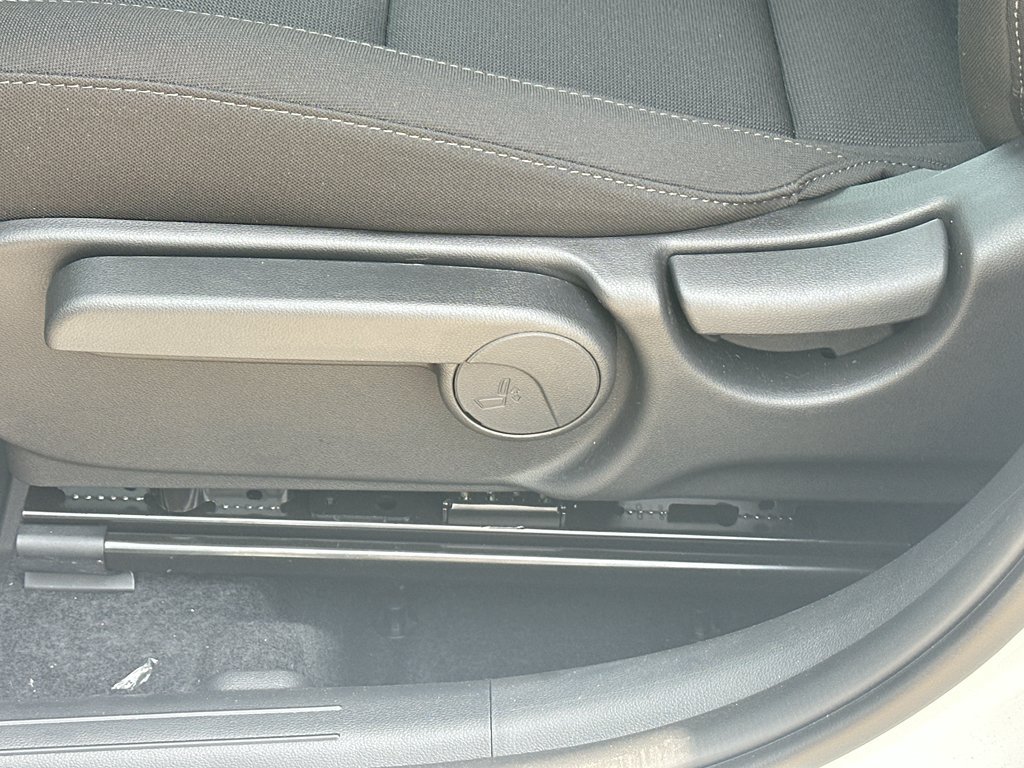 New 2026 Hyundai Kona SEL Sport FWD image 28