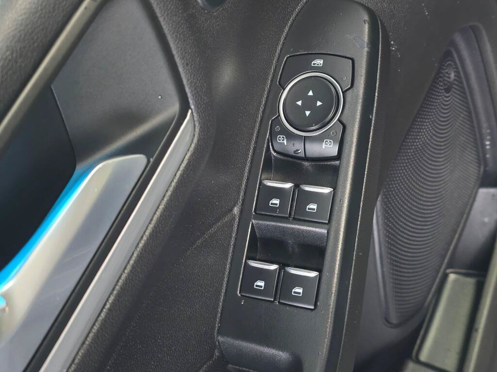 Used 2024 Ford Escape Platinum AWD/4WD image 21