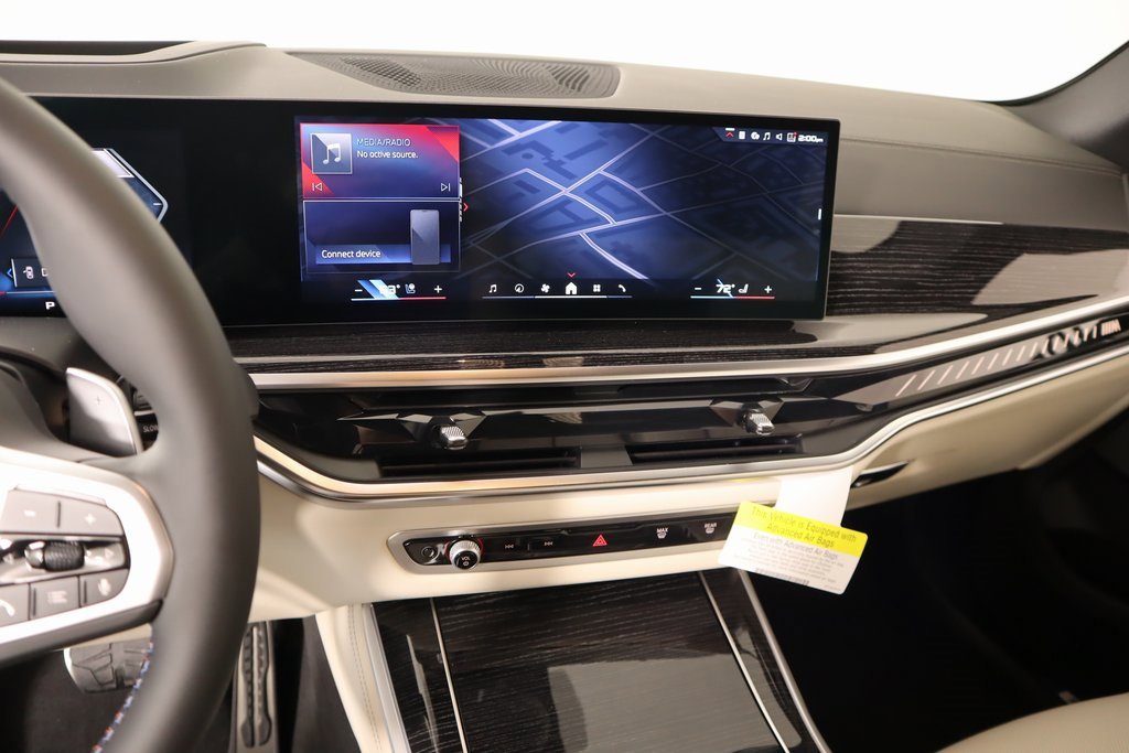 New 2026 BMW X5 M60i image 6