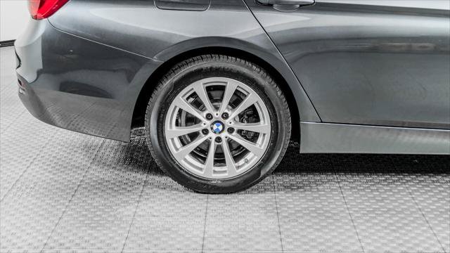 Used 2016 BMW 320i xDrive Sedan AWD/4WD image 33