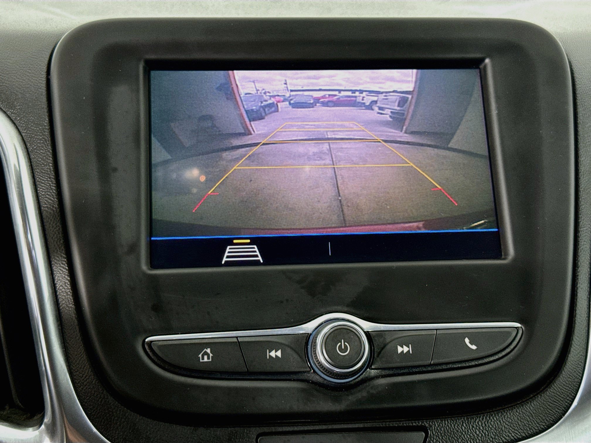 Used 2021 Chevrolet Equinox LT FWD image 15