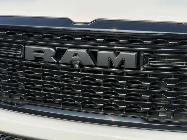 Used 2025 RAM 1500 Limited AWD/4WD image 36