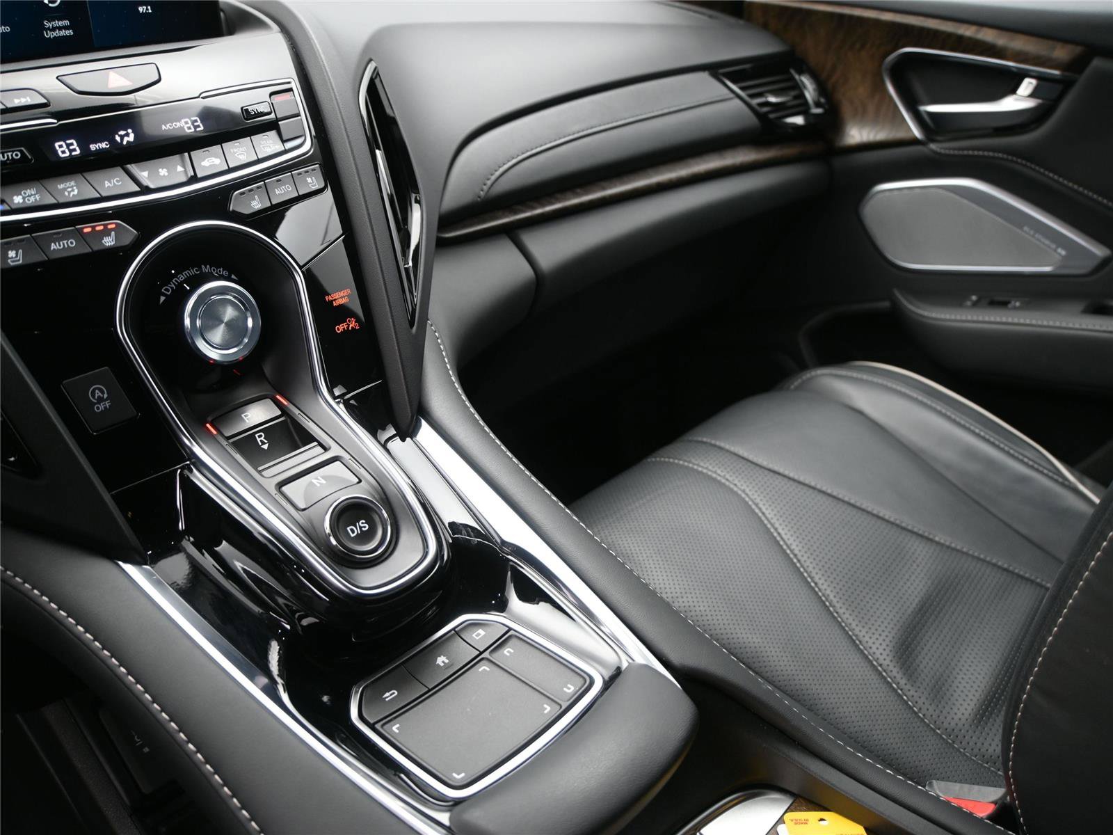 Certified 2021 Acura RDX AWD w/ Advance Package image 4