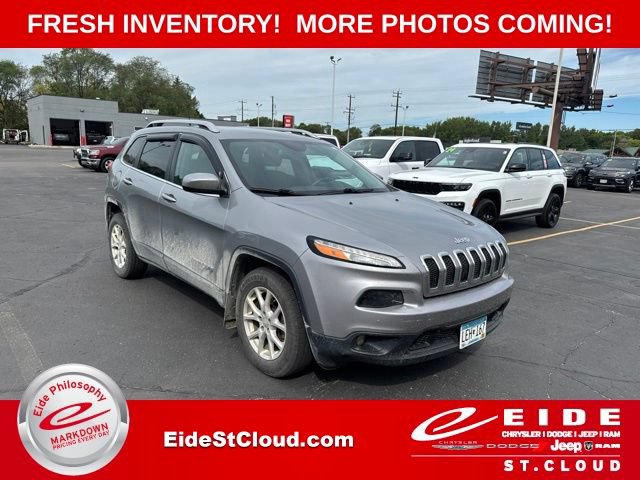 Used 2016 Jeep Cherokee Latitude w/ Cold Weather Group