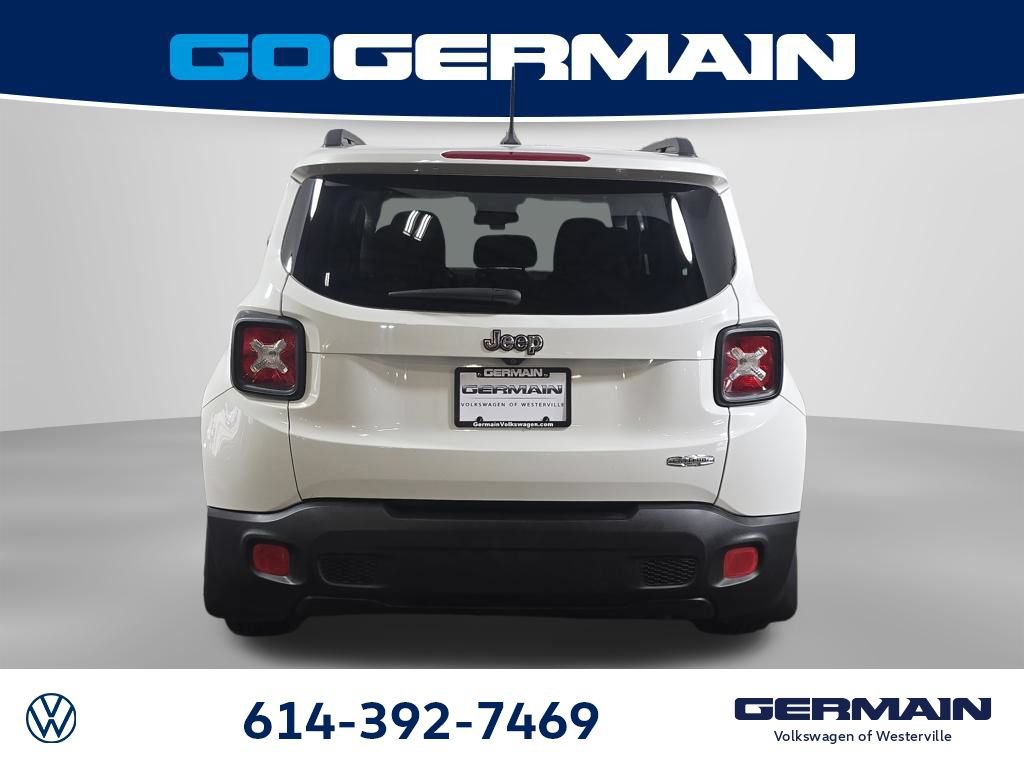 Used 2015 Jeep Renegade Latitude FWD image 10