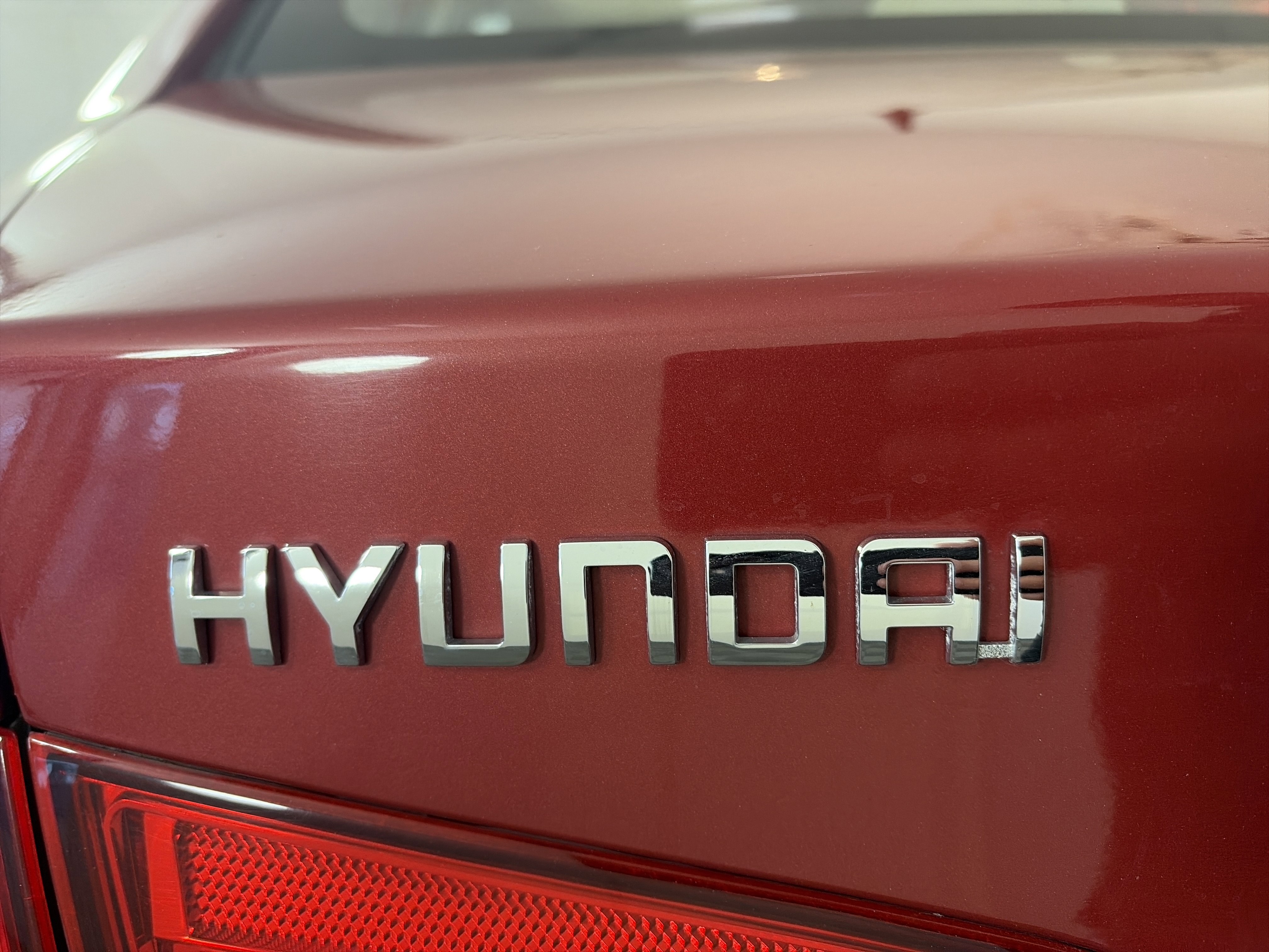 Used 2010 Hyundai Elantra GLS image 18