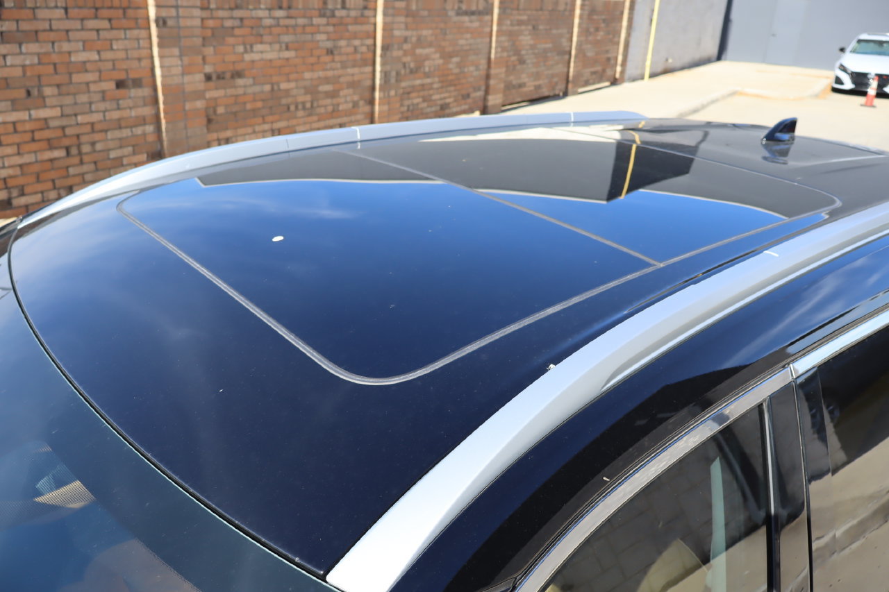 Used 2023 Nissan Rogue Platinum FWD image 4