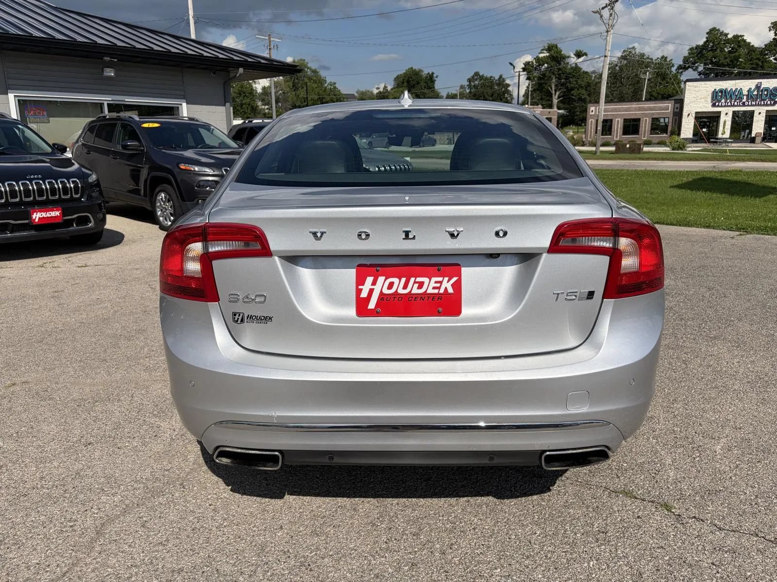 Used 2017 Volvo S60 T5 Inscription AWD/4WD image 7