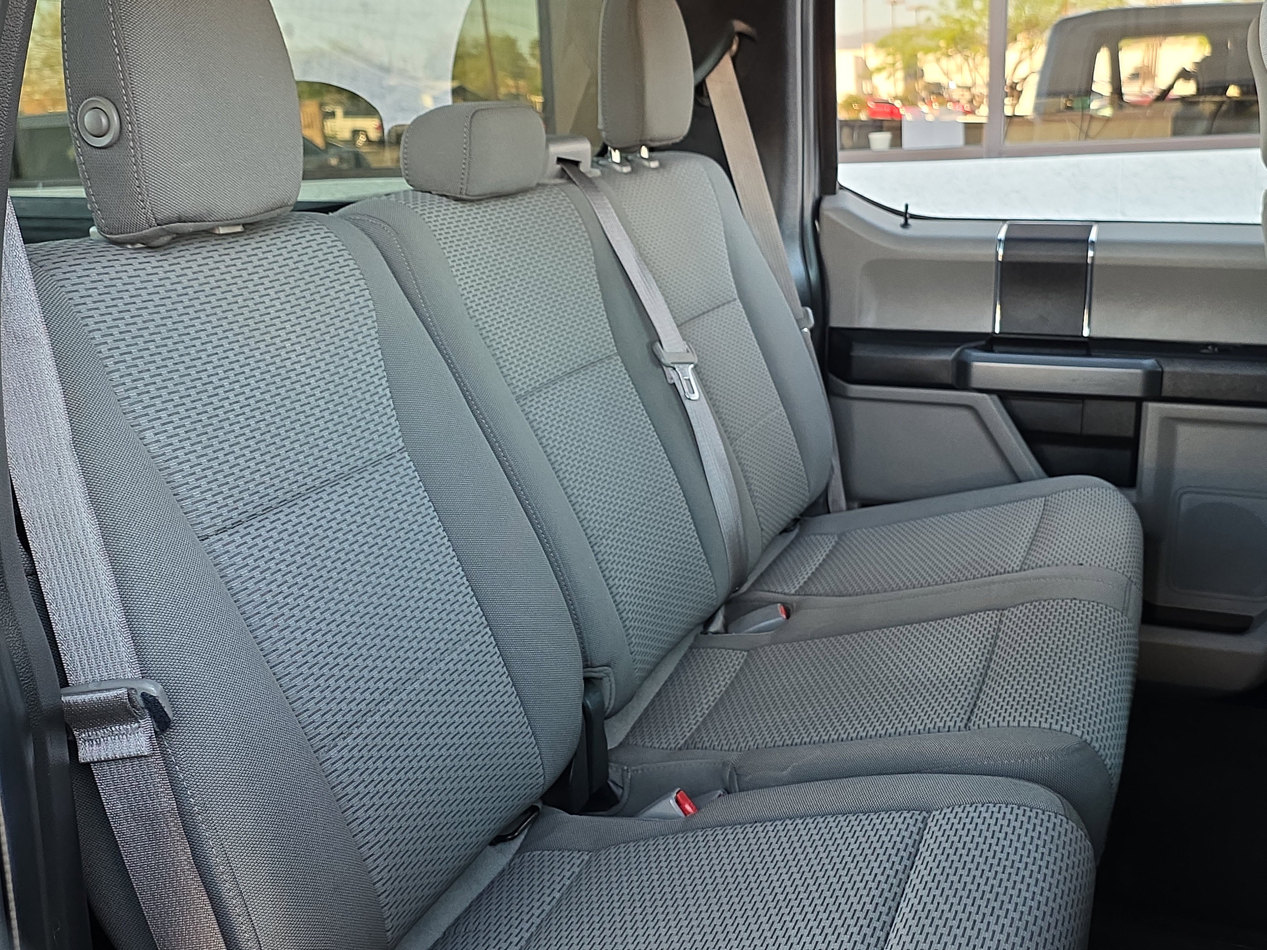 Used 2017 Ford F150 XLT image 28