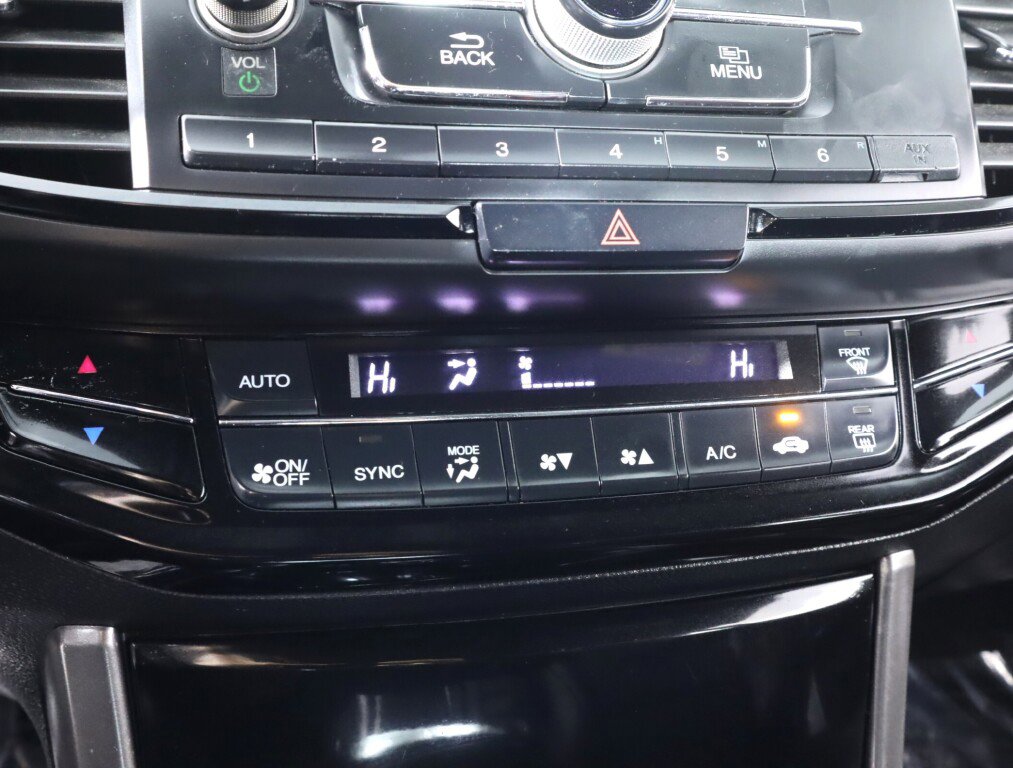 Used 2016 Honda Accord Sport image 21