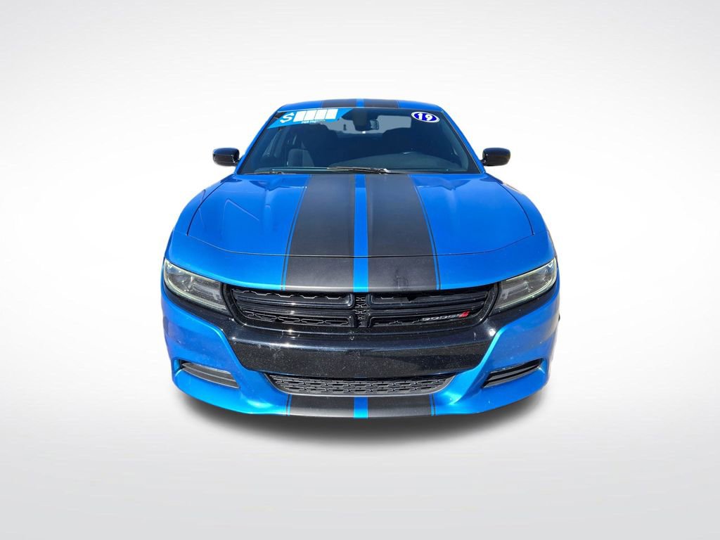 Used 2019 Dodge Charger SXT w/ Blacktop Package image 10