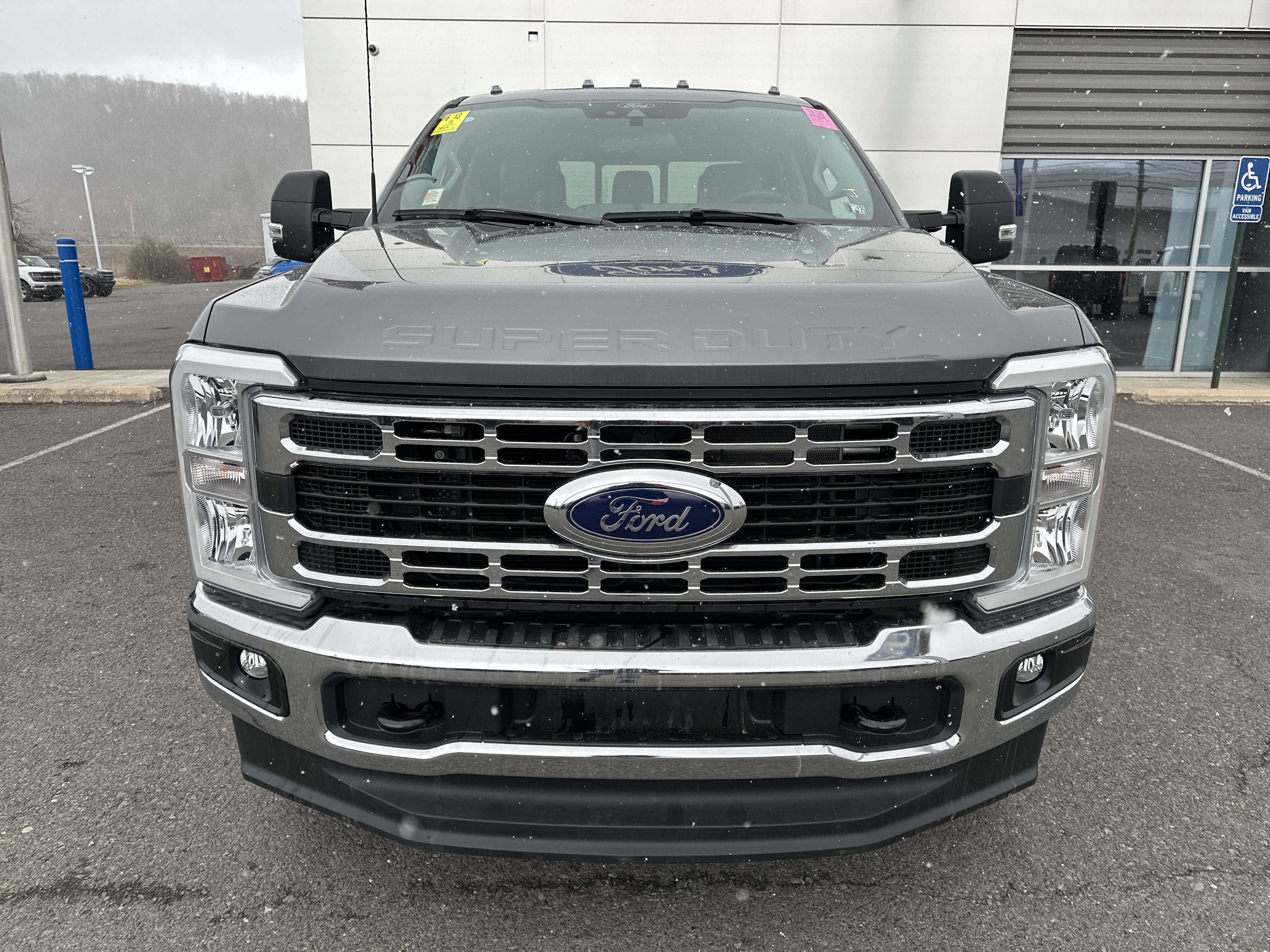 New 2024 Ford F350 XL w/ XL Chrome Package image 9