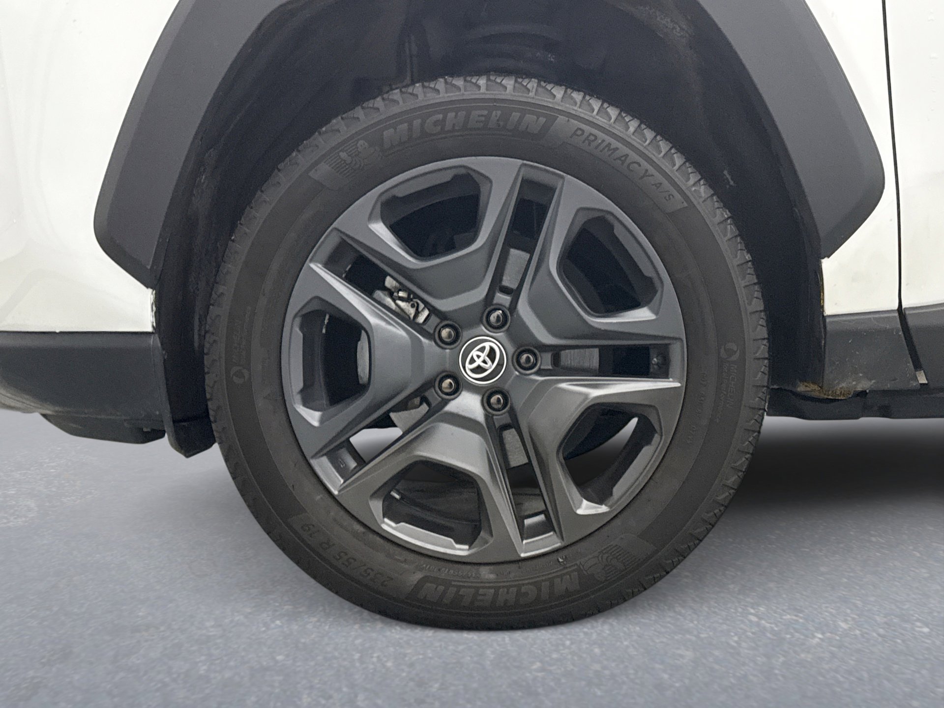 Used 2024 Toyota RAV4 Adventure image 23