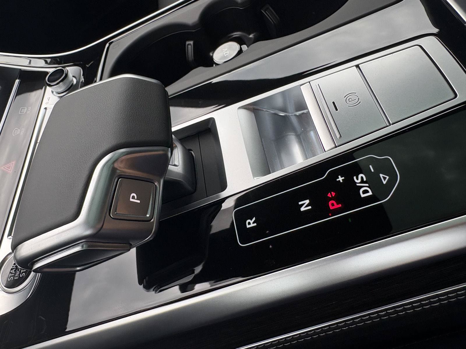 New 2026 Audi Q8 Prestige AWD/4WD image 18